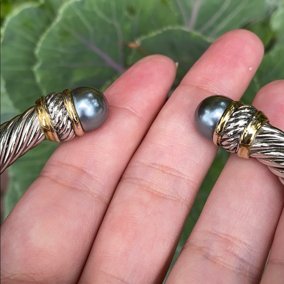 Cute Cable Cuff - Picture 9 of 11